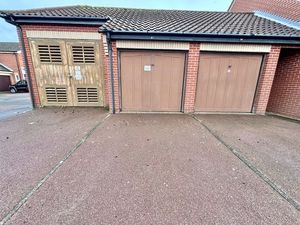 Photo 15- click for photo gallery